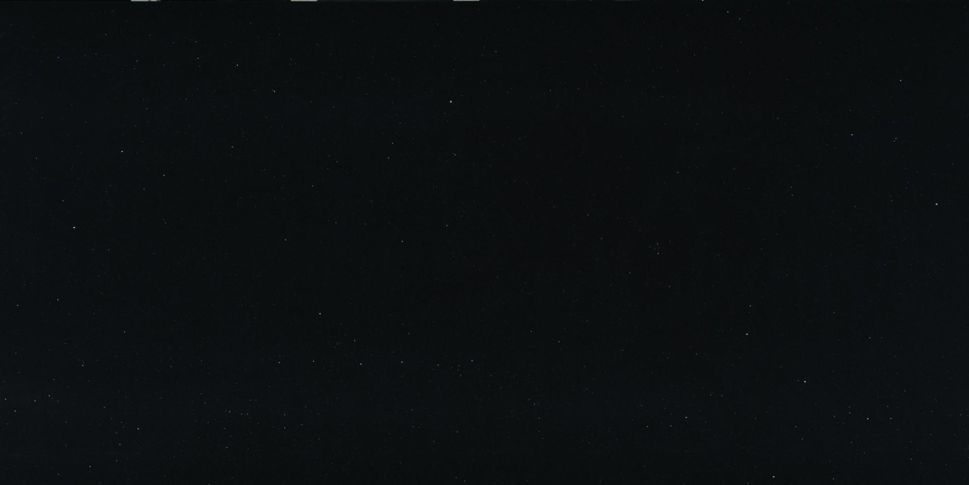SPARKLING BLACK